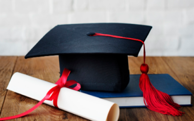 7 Creative Ways to Celebrate a Graduation at Home
